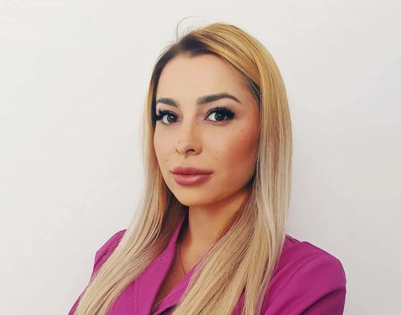 Fotografie Dr. Elena Popescu