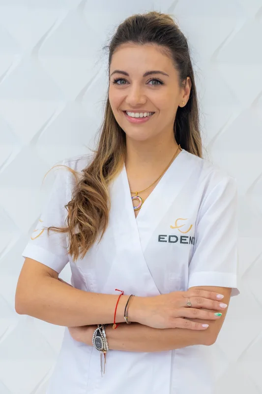 Fotografie Dr. Raluca Barbu